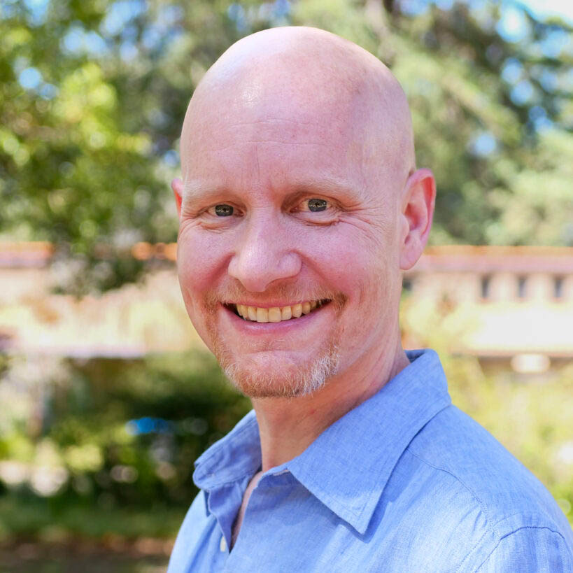 Adam Sparks headshot